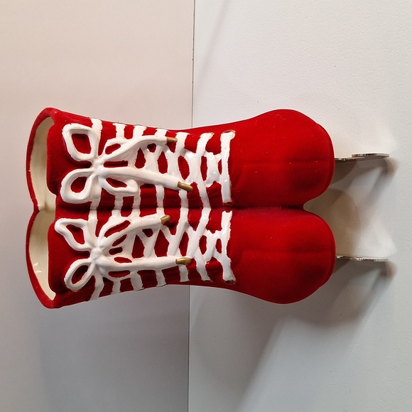 #AEY Ceramic Christmas holiday skate planter. - Picture 2 of 7